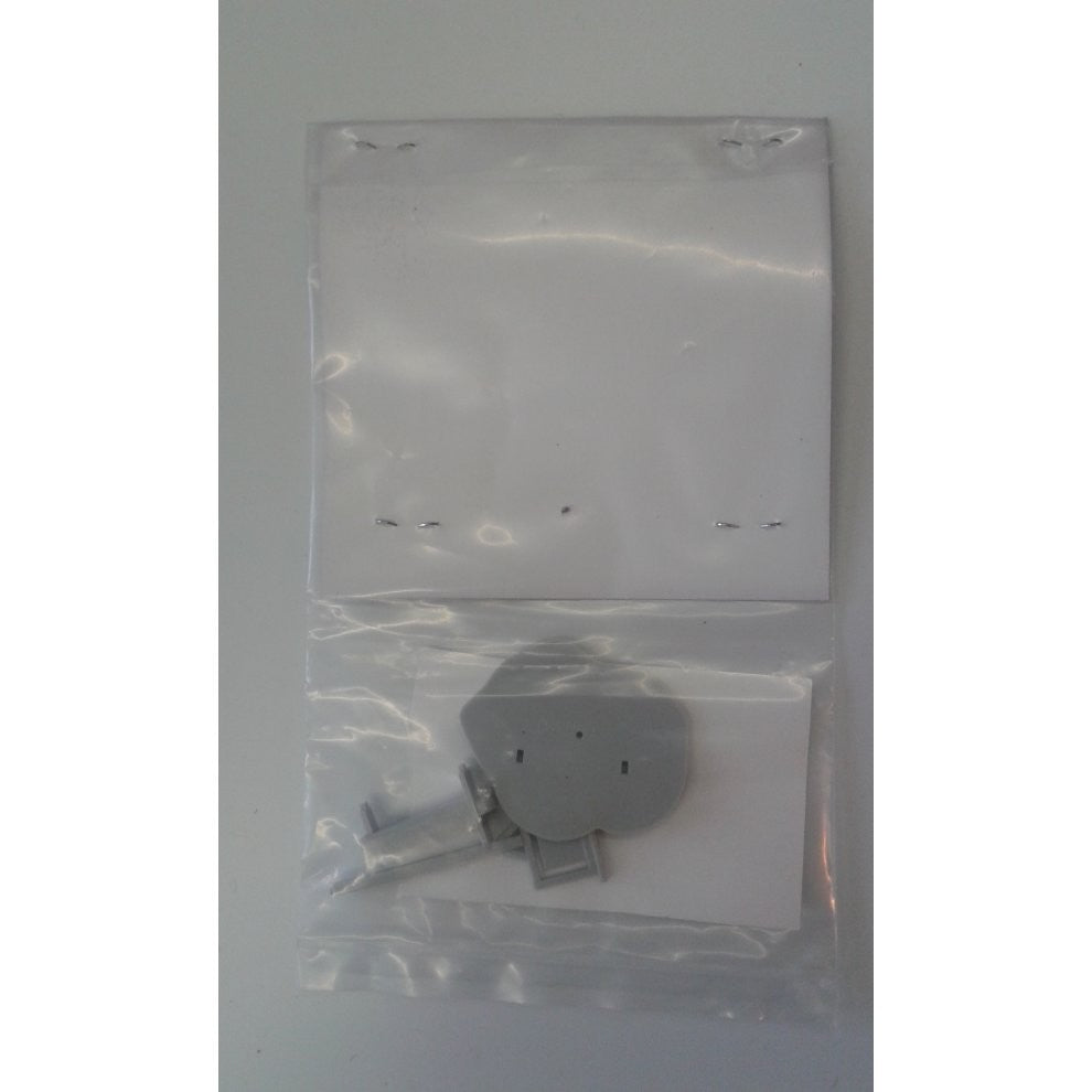 OO ACCESSORIES PLASTIC KIT PUB SIGN & HORSE TROUGH - DAPOL KITMASTER C077
