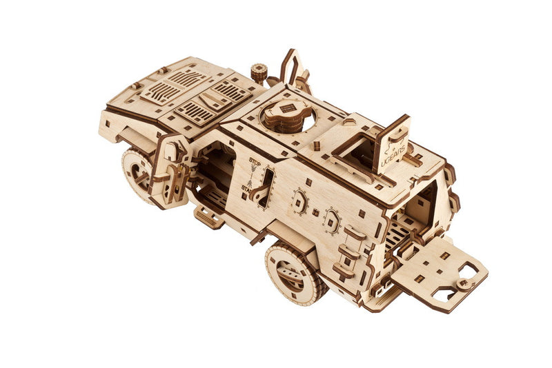 UGEARS | Dozor-B Combat Vehicle | Mechanical Wooden Model - 70190