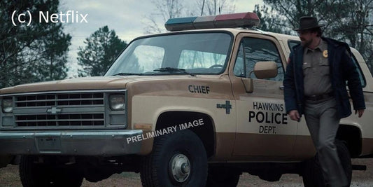 REVELL 1985 CHEVROLET K5 BLAZER STRANGER THINGS MODEL CAR