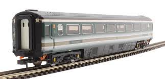 HORNBY FGW C. 2002 MK3 TRAILER STANDARD - R40233C