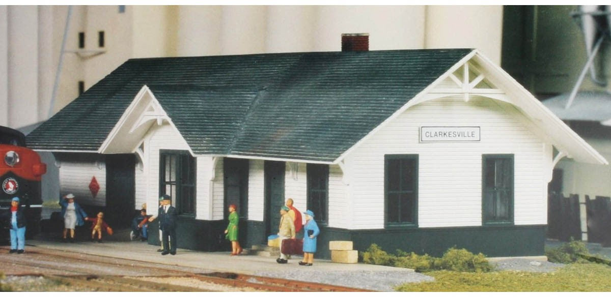 WALTHERS CORNERSTONE N SCALE BUILDING/STRUCTURE KIT CLARKESVILLE DEPOT/STATION - 933-3240