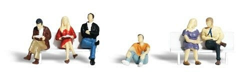 WOODLAND SCENICS PEOPLE SITTING N SCALE - A2129
