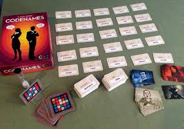CODENAMES CARD GAME - CGE00031